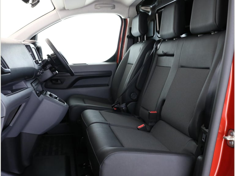  Citroen Dispatch M 1400 2.0 BlueHDi 180 Van Driver EAT8 Diesel Automatic