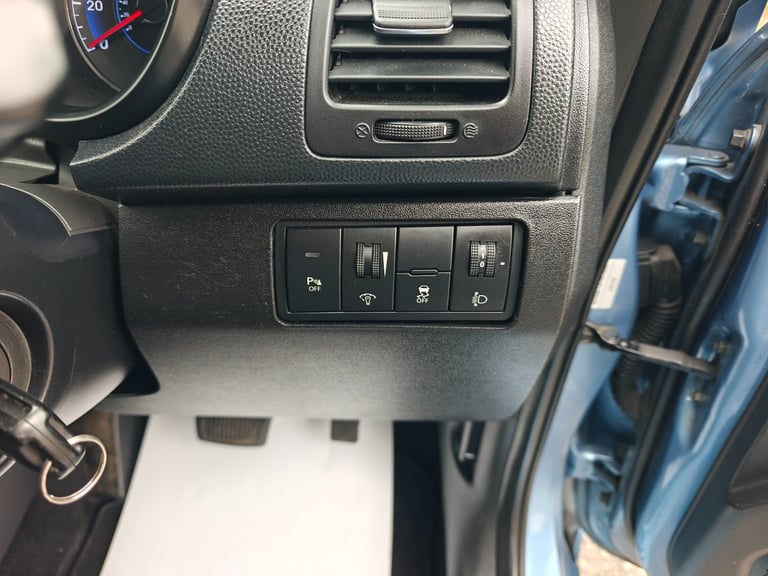 2013 Hyundai Ix20 1.6 Active 5dr Auto MPV Petrol Automatic