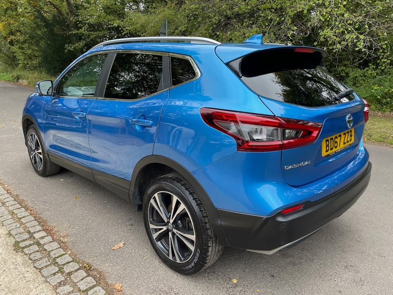 2017 Nissan Qashqai 1.2DiG-T N-Connecta 5 Door Petrol Suv In Blue - Euro 6 HATCHBACK Petrol Manual