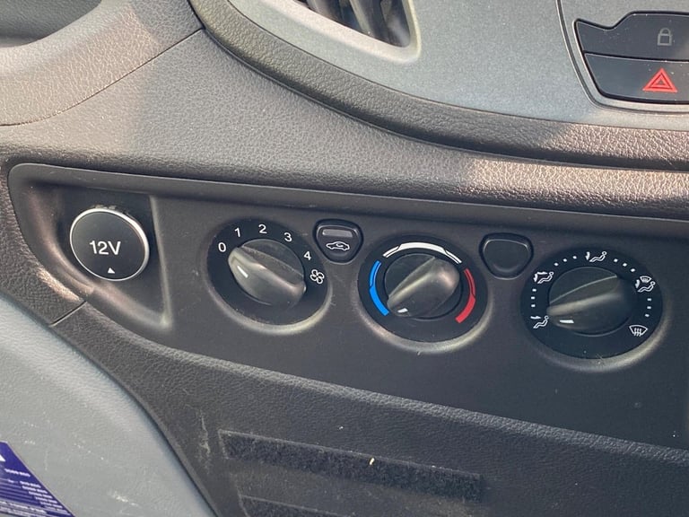 2018 Ford Transit RECOVERY TRUCK L4 2.0 350 EcoBlue Euro 6 VEHICLE TRANSPORTER Diesel Manual