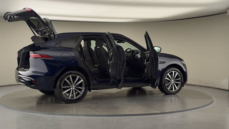2024 Jaguar F-Pace 2.0 D200 MHEV R-Dynamic SE Black SUV 5dr Diesel Auto AWD Euro 6 (s/s) (204 SUV...
