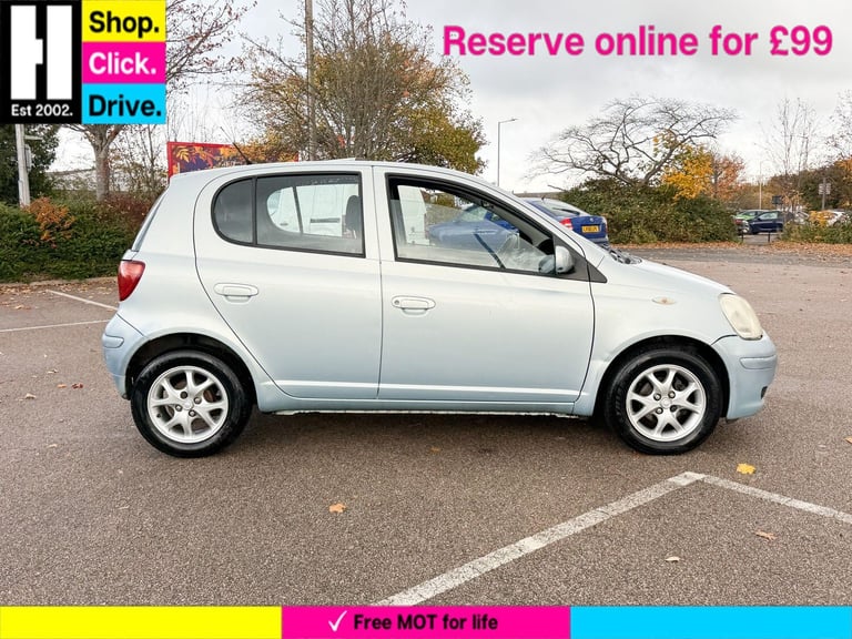 Toyota Yaris 1.3 VVT-i Blue Hatchback 5dr Petrol Manual (133 g/km, 85 bhp) Petrol Manual - Image 5