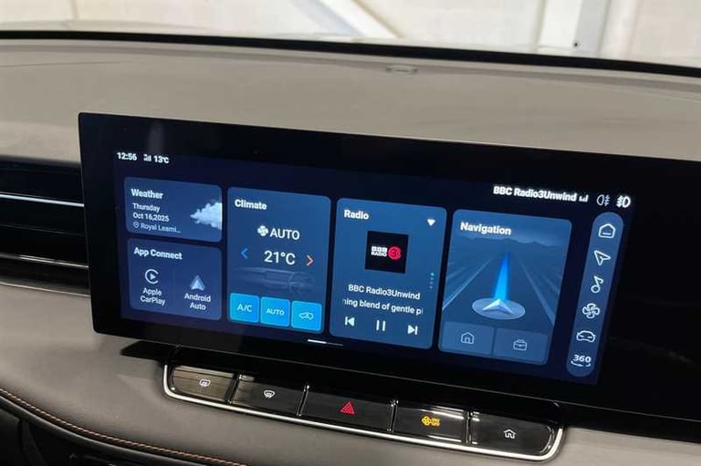 2025 MG MG HS 1.5 T-GDI Trophy SUV 5dr Petrol DCT Euro 6 (s/s) (169 ps) SUV Petrol Automatic