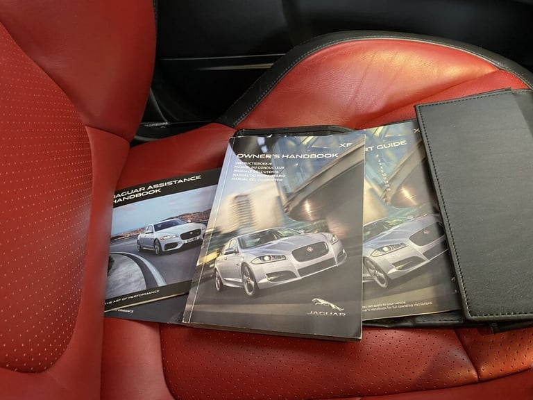 2015 Jaguar XF 3.0 D V6 S PORTFOLIO SPORTBRAKE 5DR Automatic Estate Diesel Automatic