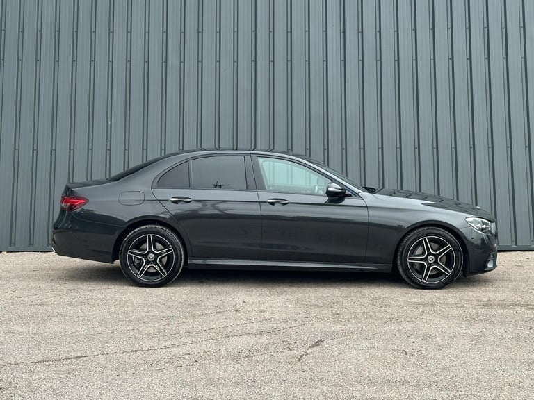 2021 Mercedes-Benz E Class 2.0 E300de 13.5kWh AMG Line Night Edition (Premium Plus) G-Tronic+ Eur...
