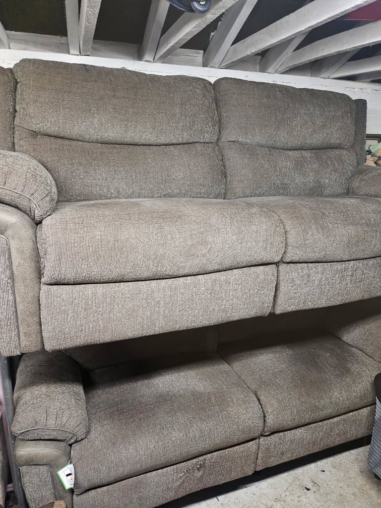 image for  Exdisplay 3&2 laz boy grey electric recliner 