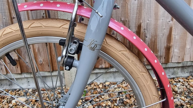 Girls Pendleton Hanberry bicycle 