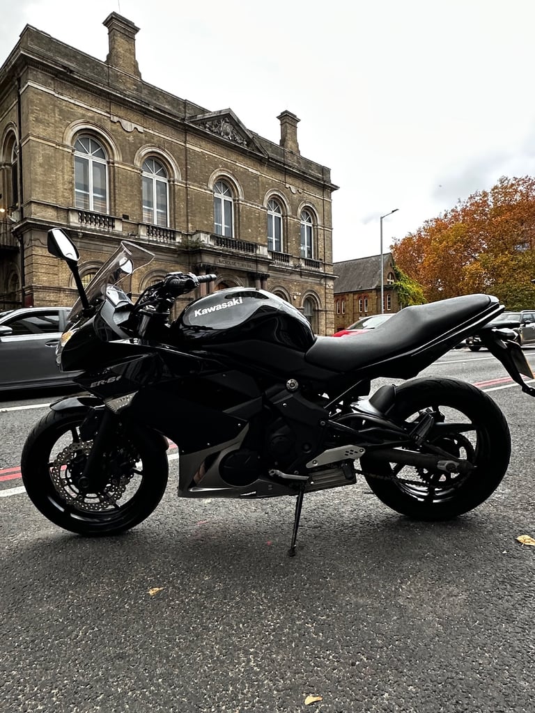 Kawasaki, ER, 2010, 649 (cc)