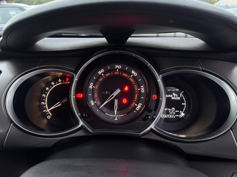 2017 DS Automobiles DS 3 1.2 PureTech 82 Chic 3dr HATCHBACK Petrol Manual