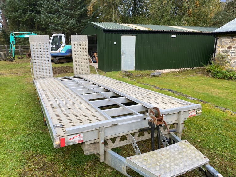 Heavy duty tri-axle 17x7ft 3.5 ton trailer 