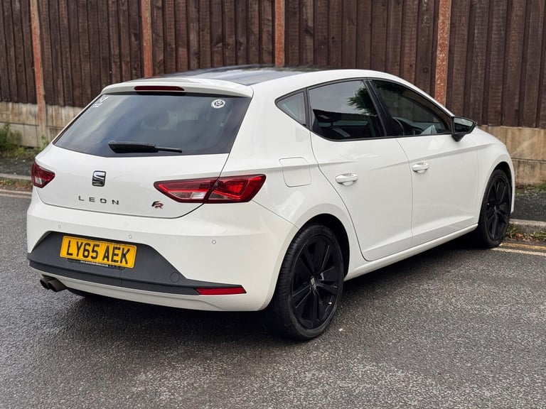 2015 SEAT Leon 1.4 TSI FR Black Technology Euro 6 (s/s) 5dr HATCHBACK Petrol Manual