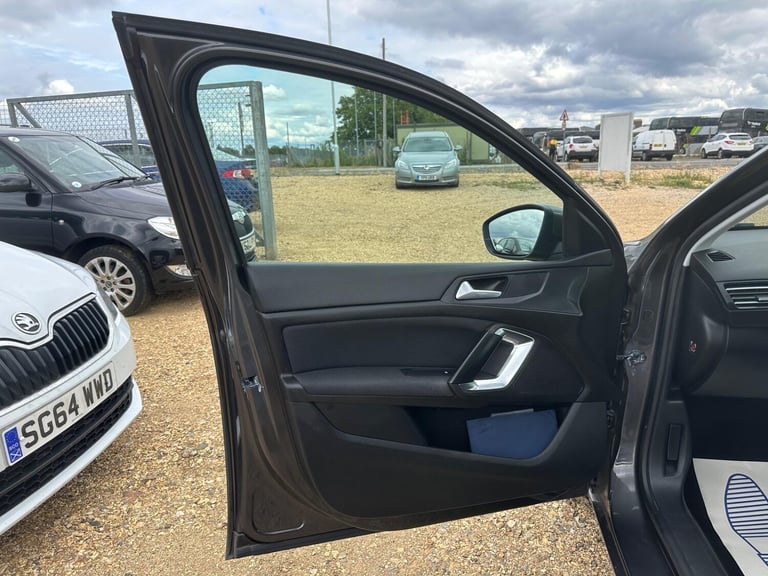 2019 Peugeot 308 1.2 PureTech GPF Allure Euro 6 (s/s) 5dr HATCHBACK Petrol Manual