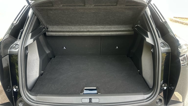 2025 Peugeot 2008 1.2 HYBRID Allure e-DSC6 Euro 6 (s/s) 5dr SUV Hybrid Automatic