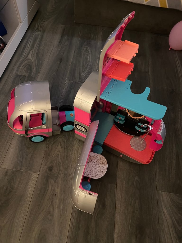 Lots items boys clothes lol bus toys boys Nike joggers ladies shoes 