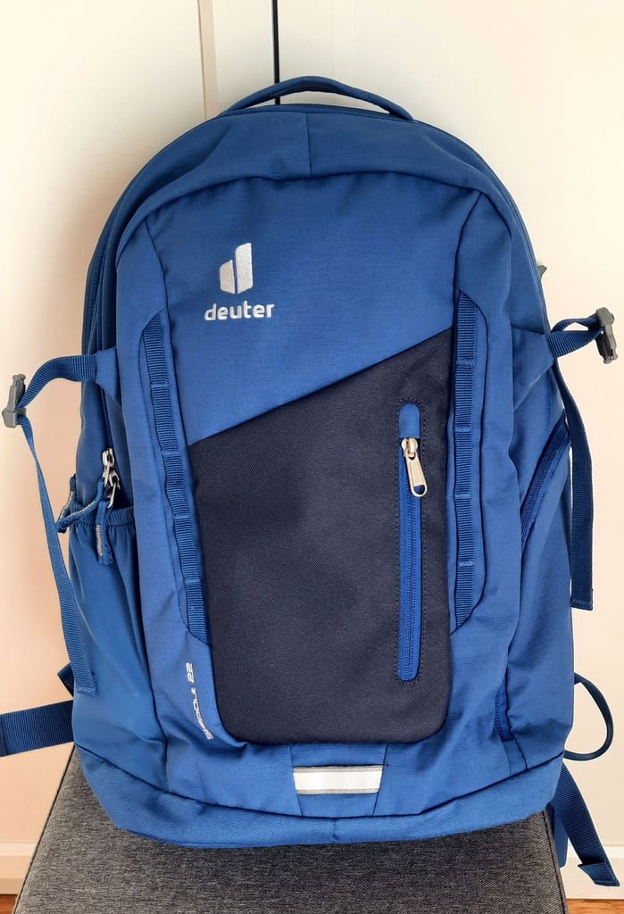 image for Brand New Deuter Stepout 22l Backpack Rucksack in Midnight Blue. RRP £85. Sold out Everywhere!