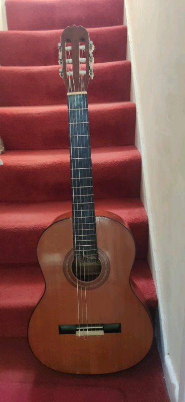 Linko full size electro classical guitar for ages 11 to adults
