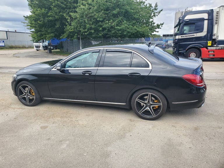 Mercedes-Benz, C CLASS, Saloon, 2015, Manual, 2143 (cc), 4 doors