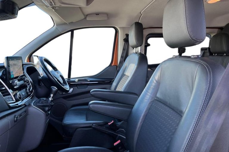 2020 Ford Transit Custom 320 Sport L1 SWB Double Cab FWD 2.0 EcoBlue 185ps Low Roof NAVIGATION, R...