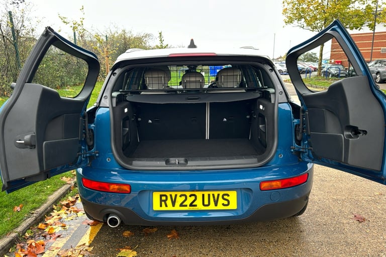  MINI Clubman 1.5 Cooper Exclusive Estate 6dr Petrol Steptronic Euro 6 s/s 136