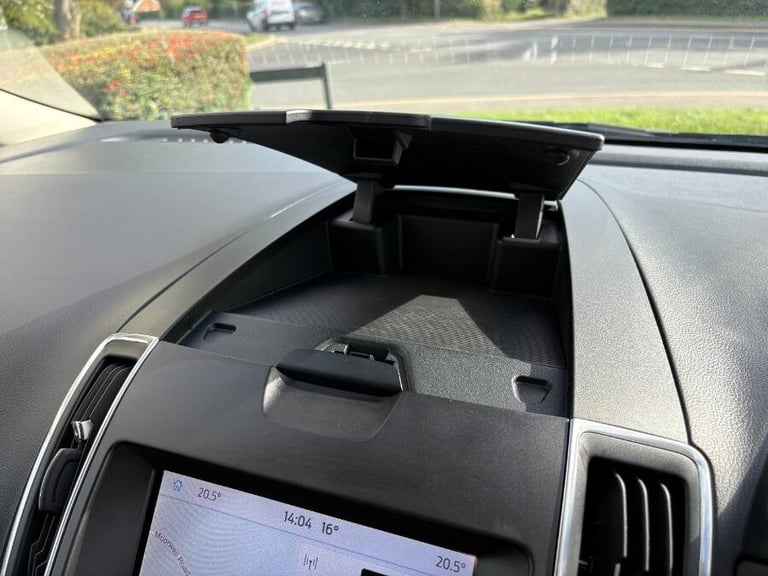 2022 Ford Galaxy 2.5h Duratec Titanium MPV 5dr Petrol Hybrid CVT Euro 6 (s/s) (190 ps) MPV Petrol...