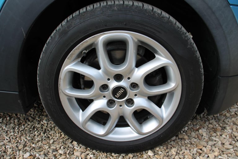 2015 MINI Hatch 1.5 Cooper Euro 6 (s/s) 3dr HATCHBACK Petrol Manual