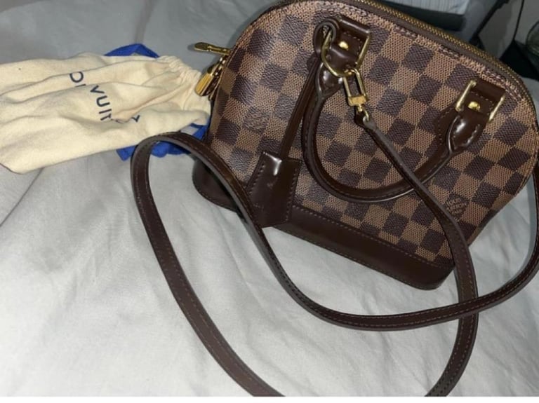 Second Hand Louis Vuitton Alma Bags