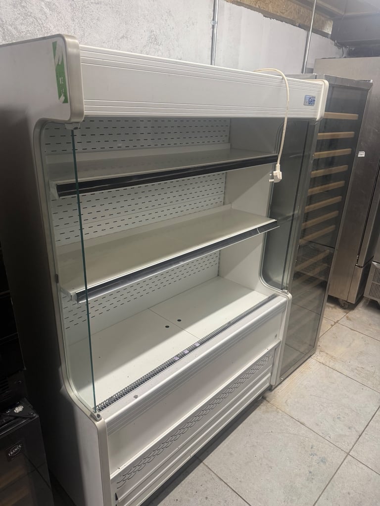 Commercial foster Williams fridge or freezer cafe shop restaurant 