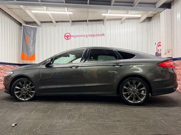 2018 Ford Mondeo 2.0 TDCi Duratorq Vignale Hatchback 5dr Diesel Manual Euro 6 (s/s) (150 ps) Hatc...