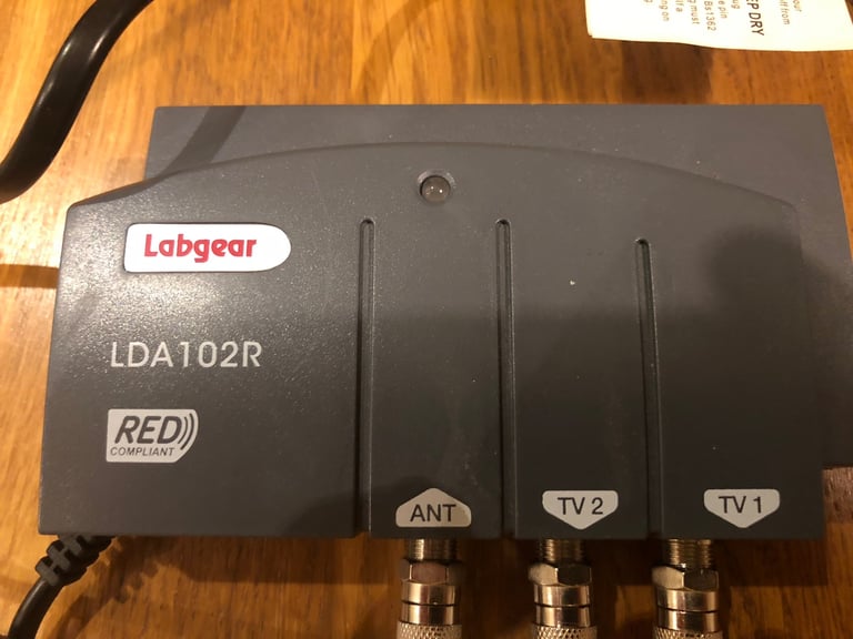  Labgear LDA102R 2-Way booster