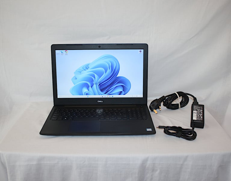 Dell Laptop Intel i5 7th Gen 16Gb RAM 500Gb NVMe SSD