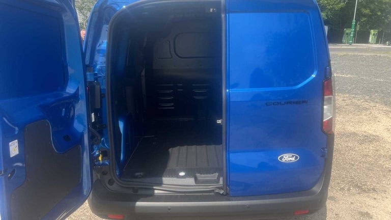  Ford Transit Courier 1.0 EcoBoost 125ps Limited Van Van Petrol Manual