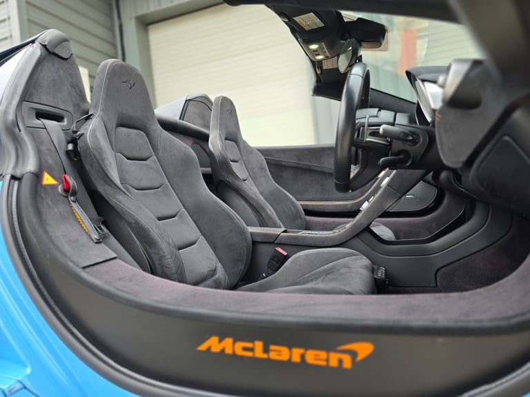 MCLAREN 650s SPIDER 3.8 V8 TWIN TURBO AUTO MASSIVE SPEC - 2015/65 