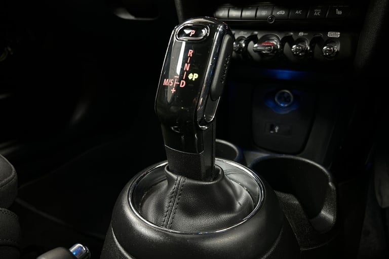  MINI Hatch 1.5 Cooper Steptronic Euro 6 (s/s) 3dr Petrol Automatic