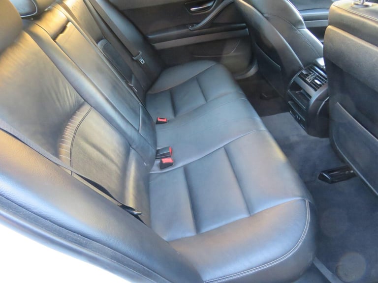 2016 BMW 5 Series 2.0 520d M Sport Euro 6 (s/s) 4dr SALOON Diesel Manual