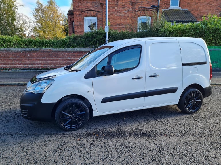 Peugeot, PARTNER, Panel Van, 2017, Manual, 1560 (cc)