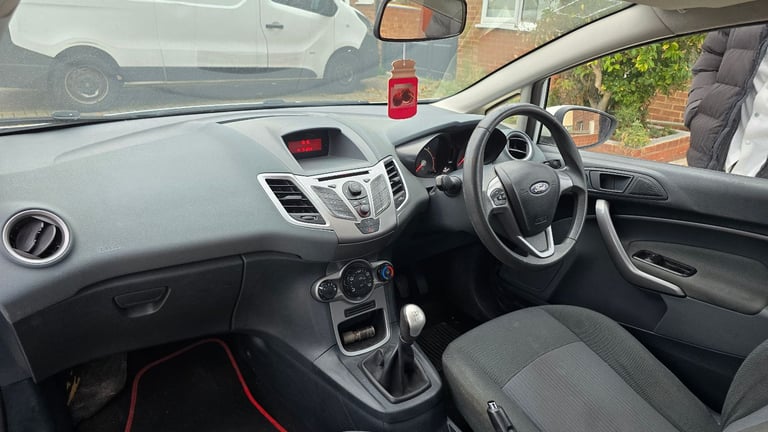 Ford, FIESTA, Hatchback, 2011, Manual, 1399 (cc),3 doors - Image 5