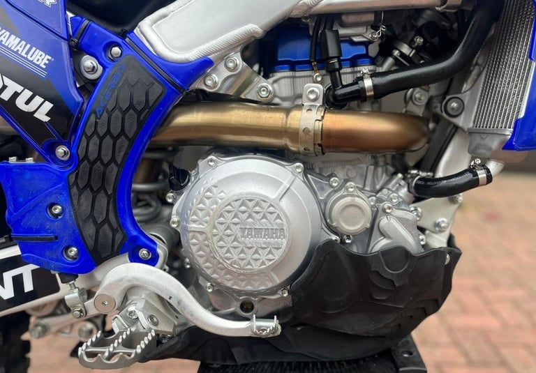 YAMAHA YZ450F / YZF450 2025 - LOW HOURS - IMMACULATE EXAMPLE - CRESCENT SUPPLIED
