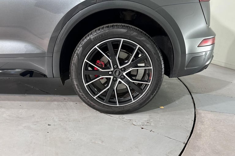 2022 Audi Q5 2.0 TDI 40 Edition 1 SUV 5dr Diesel S Tronic quattro Euro 6 (s/s) (204 ps) ESTATE Di...