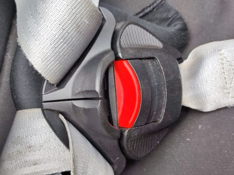 Britax Römer ADVANSAFIX III SICT Group 1-2-3 (9-36kg) Car Seat -£30