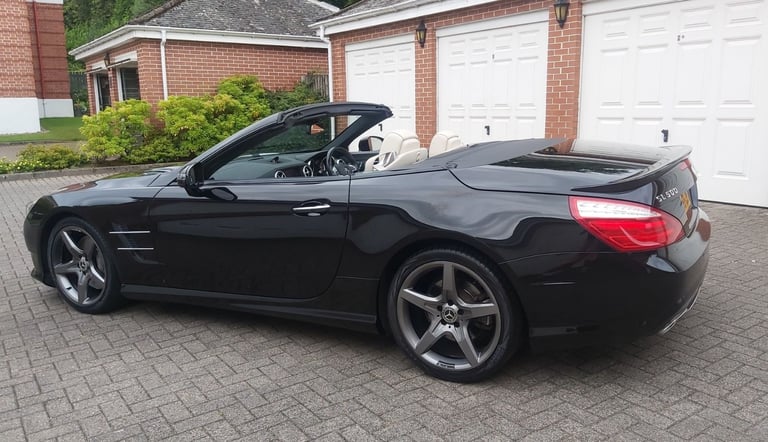 Mercedes Benz SL500 AMG Sport - Exceptional condition throughout.