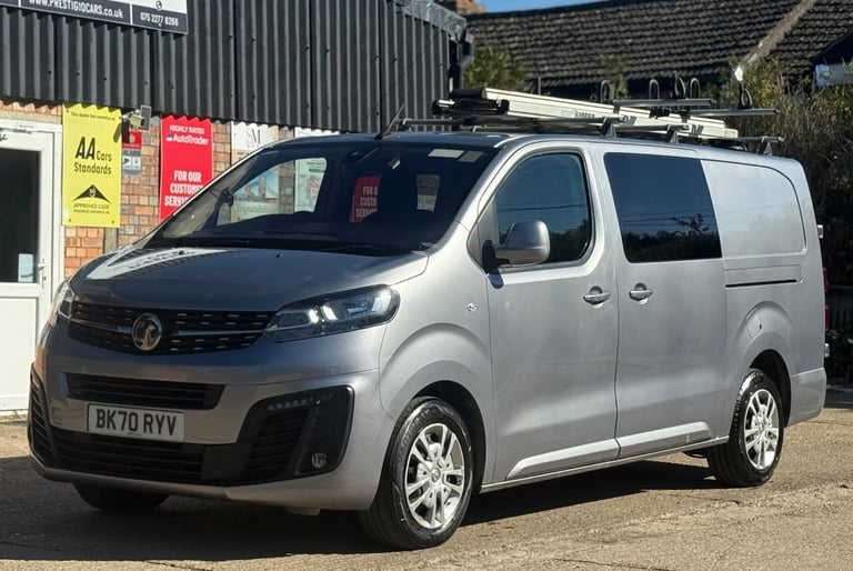 2020 Vauxhall Vivaro 2.0 Turbo D 3100 Sportive Crew Van L2 H1 Euro 6 (s/s) 5dr