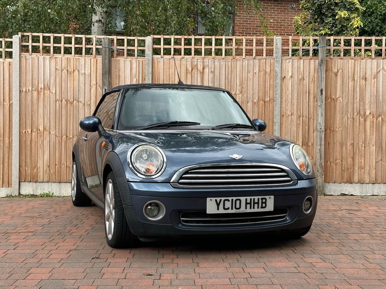 image for 2010 Mini Convertible 1.6 Cooper Convertible 2dr Petrol Steptronic Euro 5 (122