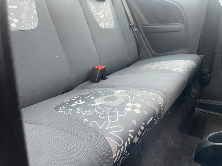 FORD KA 1.2 EDGE S/S 13 REG RED 3 DOOR HATCHBACK MOT JANUARY 28TH 2026 TAX £35 SERVICE HISTORY