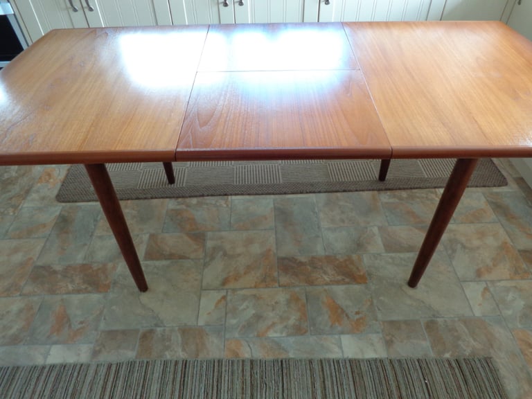 Meredew Teak Dining Table and Six Chairs