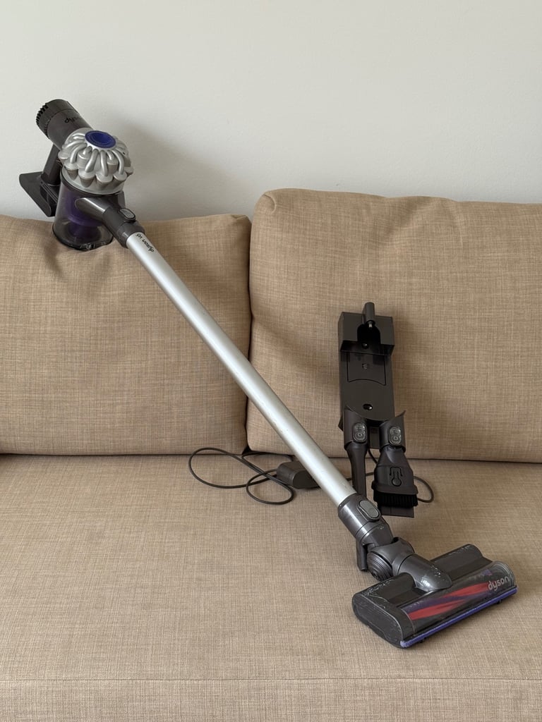 image for Dyson V6 Cordless Vacuum Cleaner