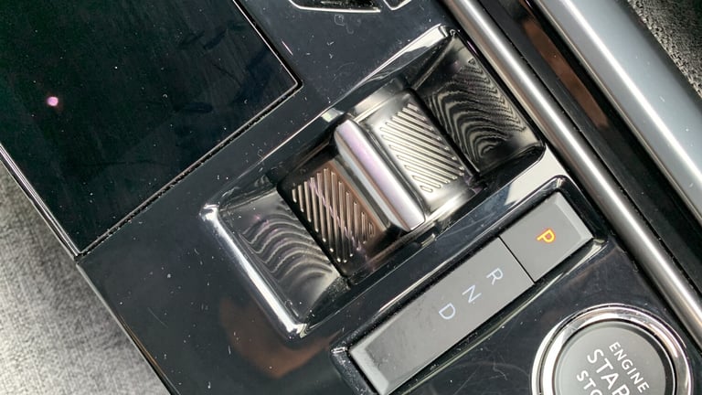 2024 Peugeot 3008 73kWh GT SUV 5dr Electric Auto (210 ps) SUV Electric Automatic