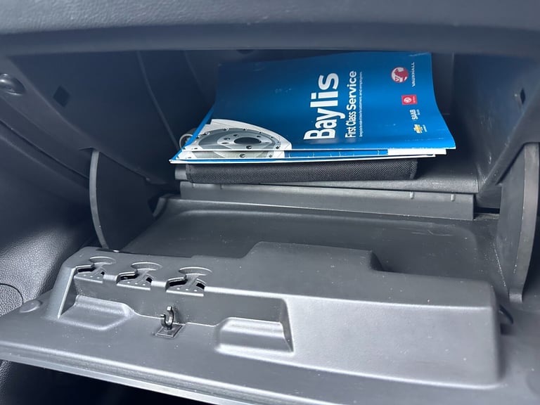 2020 Vauxhall Astra 1.2 Turbo 145 SRi VX-Line Nav 5dr HATCHBACK Petrol Manual