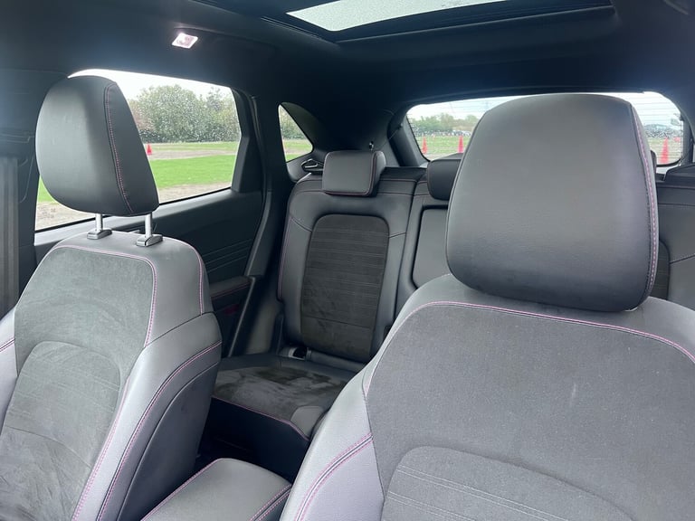 2023 Ford Kuga 2.5 EcoBoost Duratec 14.4kWh ST-Line X SUV 5dr Petrol Plug-in