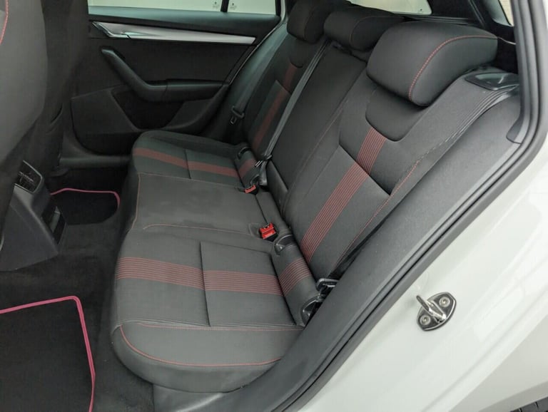 2019 Skoda Octavia 1.5 TSI ACT SportLine Estate 5dr Petrol DSG Euro 6 (s/s) (150 ps) - SAT NAV ES...