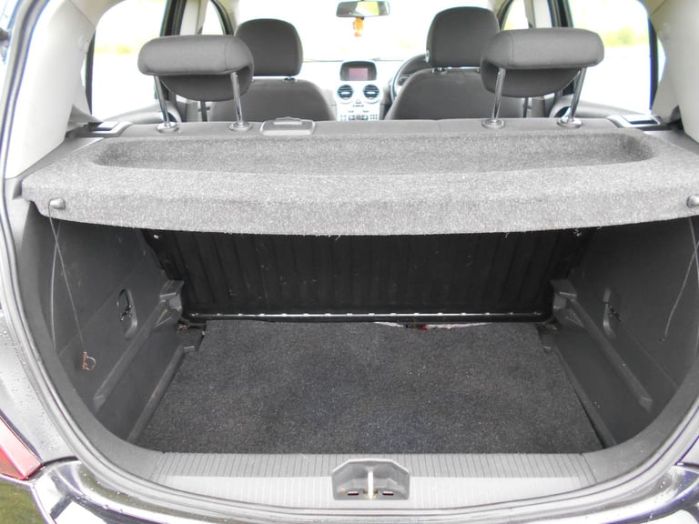 VAUXHALL CORSA 1.3 CDTI DIESEL DESIGN BLACK 2014 £35 ROAD TAX BARGAIN ONLY £2295 *LOOK* PX/DELIVERY